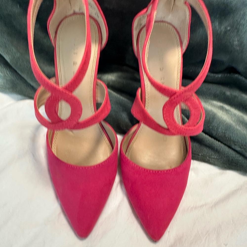 Kelly & Katie Pink Heels Suede Pointed-Toe